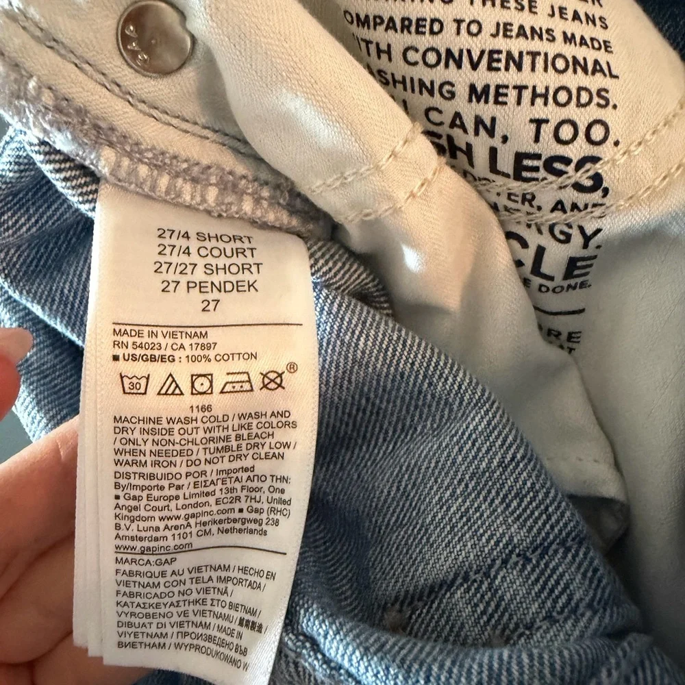 GAP Women Size 27/4 Petite Barrel High Rise Jeans Light Indigo Destroy EUC - Picture 14 of 15